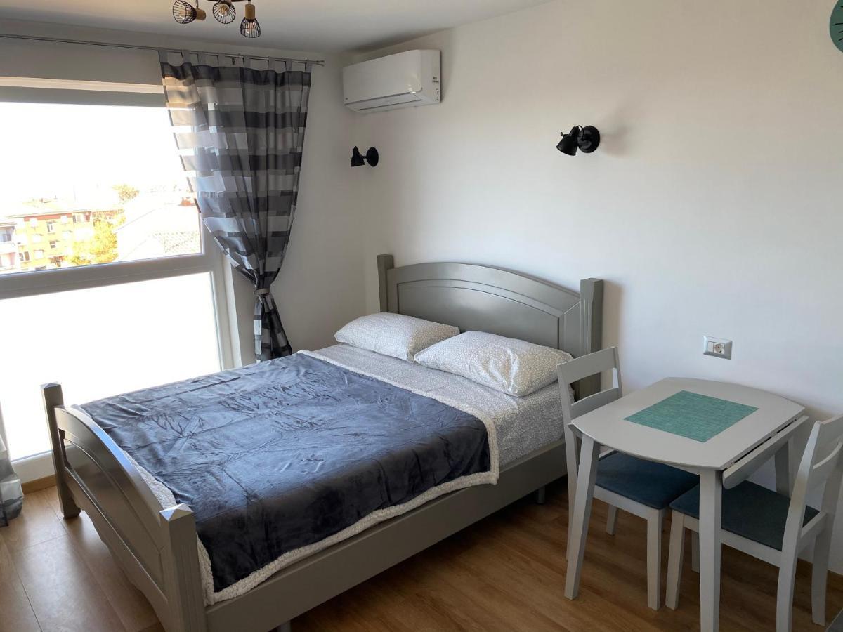 Studio D Porec Luaran gambar